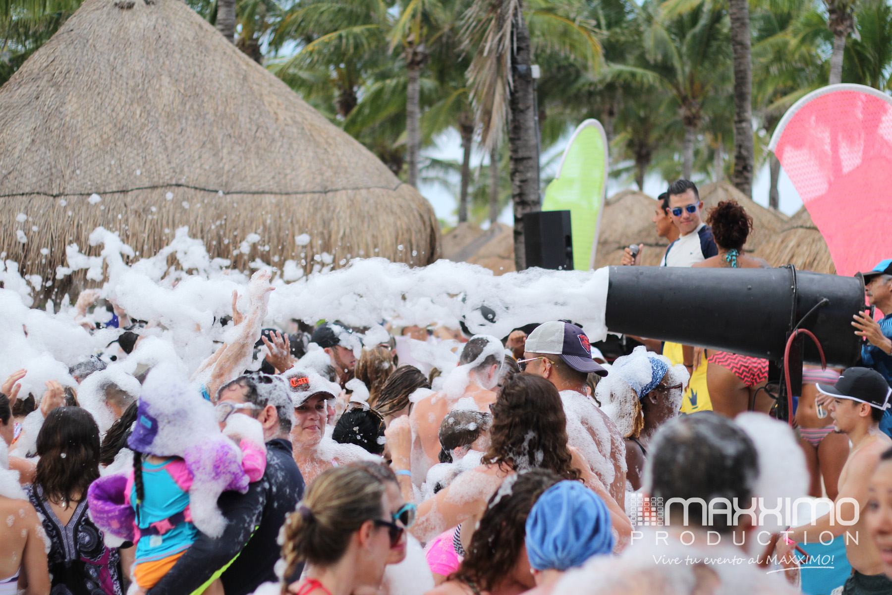 Fiestas de Espuma en Cancun-Liquido de Espuma